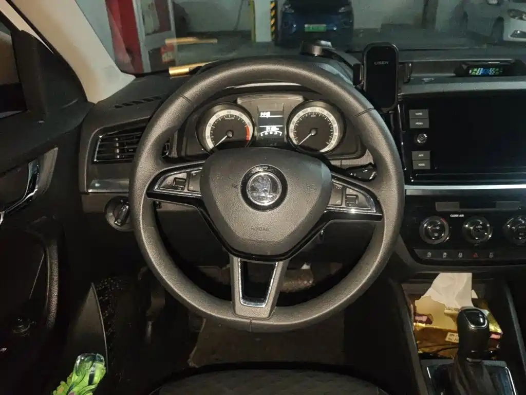 Skoda Kamiq — миниатюра 7