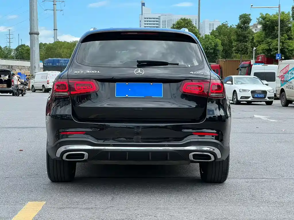 Mercedes-Benz GLC 2020 GLC 300 L 4MATIC Luxury
