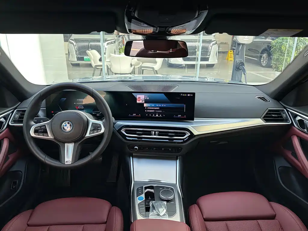 BMW i4 — миниатюра 9