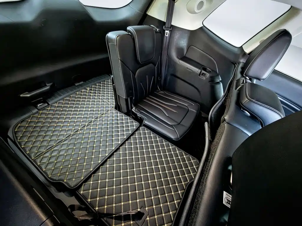 Ford Edge — миниатюра 16