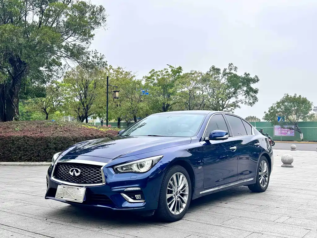 Infiniti Q50L 2021