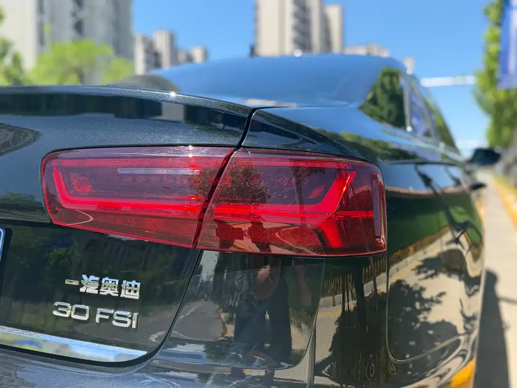 Audi A6L 2016 30 FSI Comfort