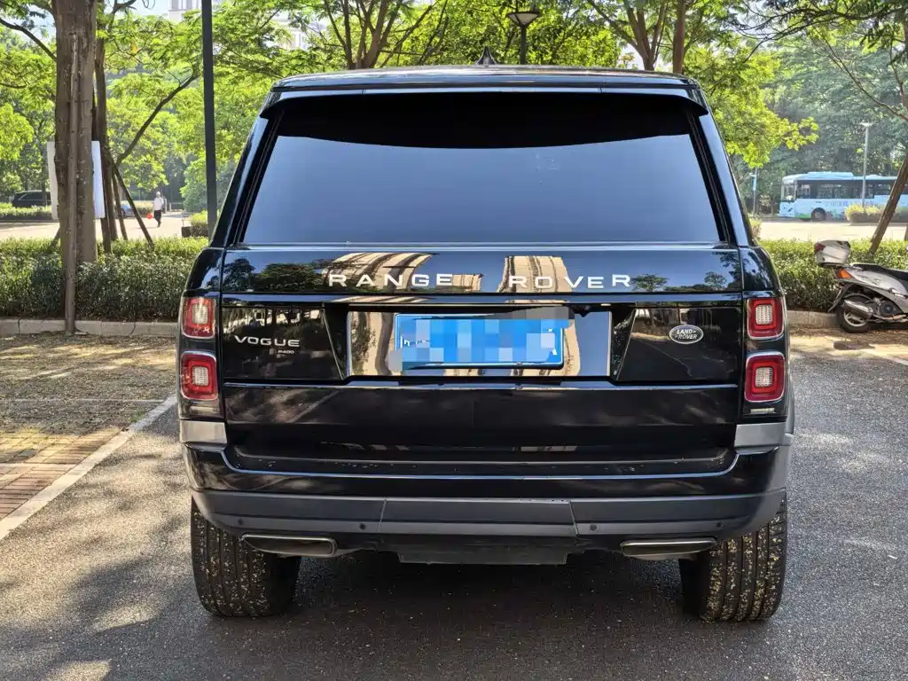 Land Rover Range Rover — миниатюра 5