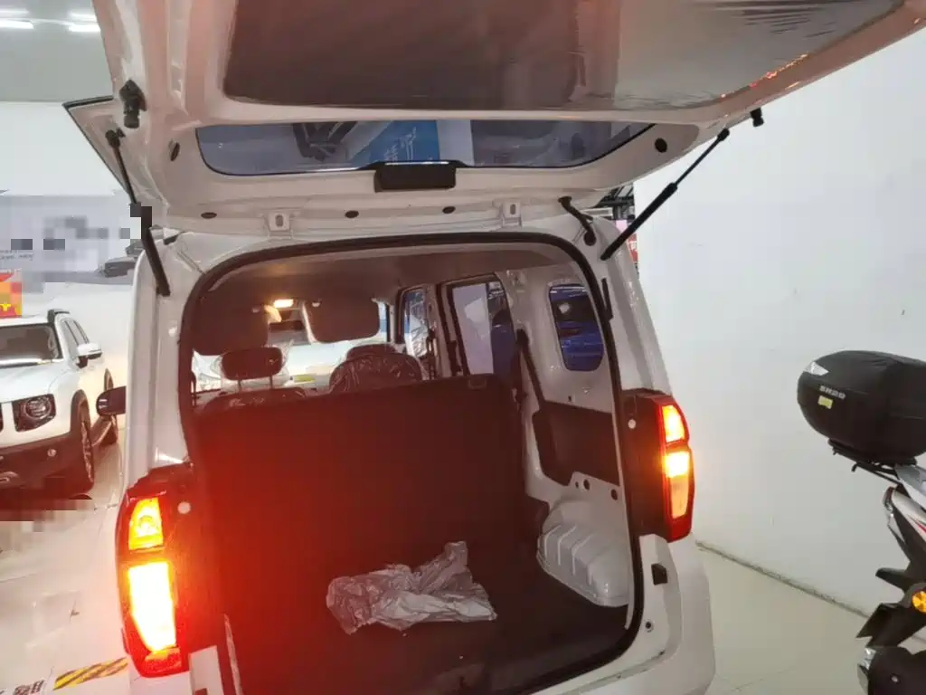 Wuling Zhiguang EV — миниатюра 19