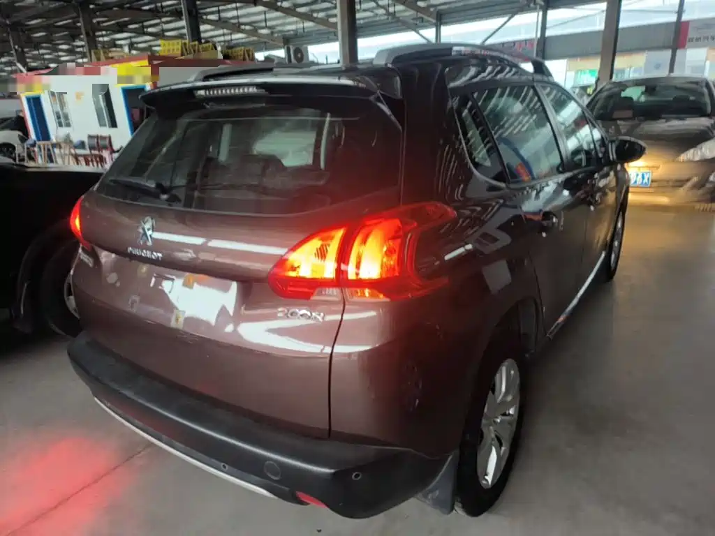 Peugeot 2008 — миниатюра 7