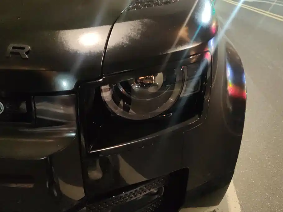 Land Rover Defender — миниатюра 5
