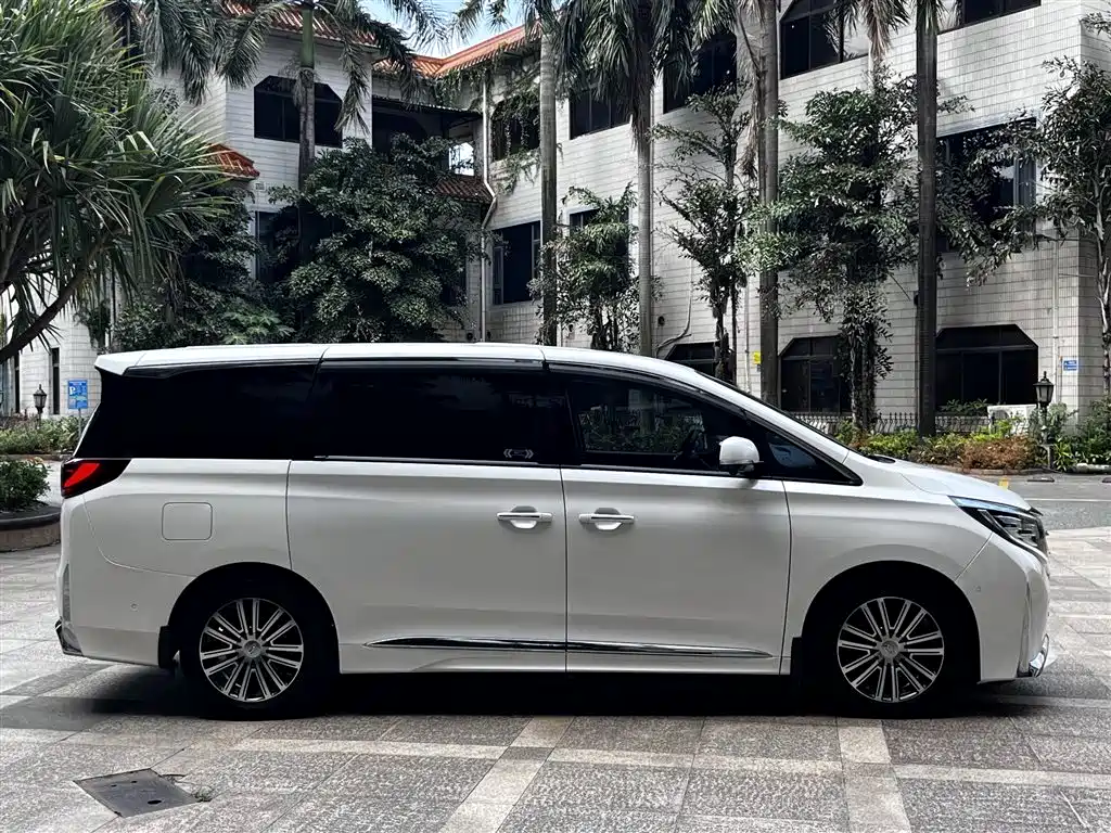 GAC Motor Trumpchi M8 — миниатюра 9