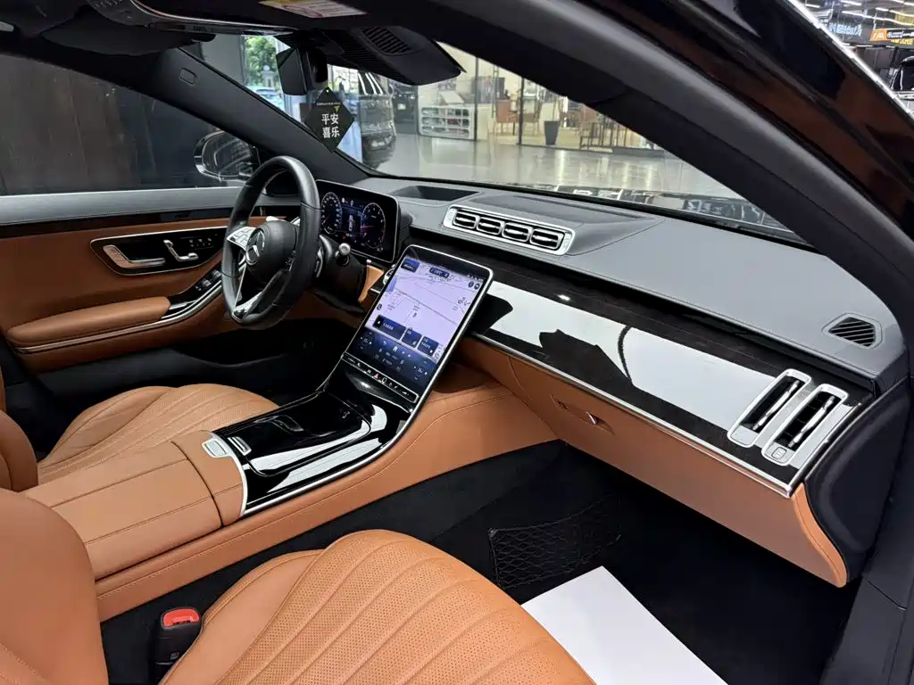 Mercedes-Benz S-Class — миниатюра 14