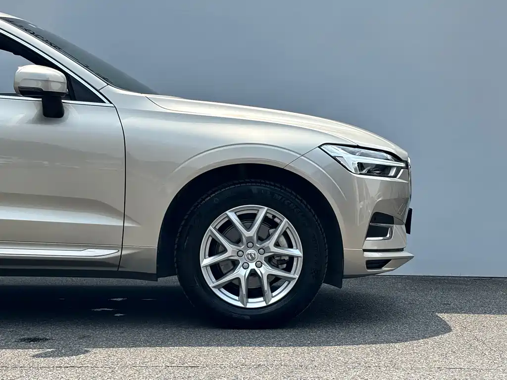 Volvo XC60 — миниатюра 6