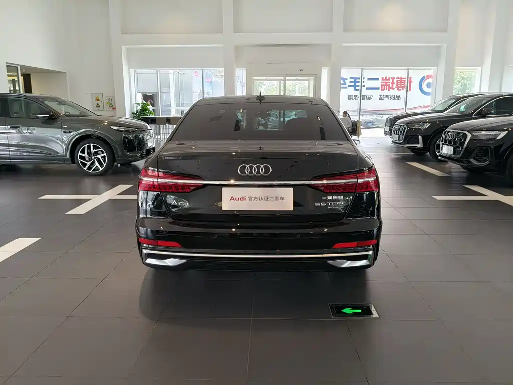 Audi A6L 2025 55 TFSI quattro Premium