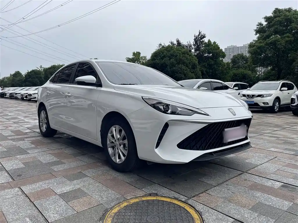 Roewe i5 2023 1.5L CVT Luxury