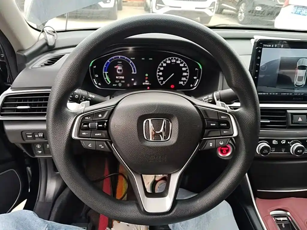 Honda Accord — миниатюра 11