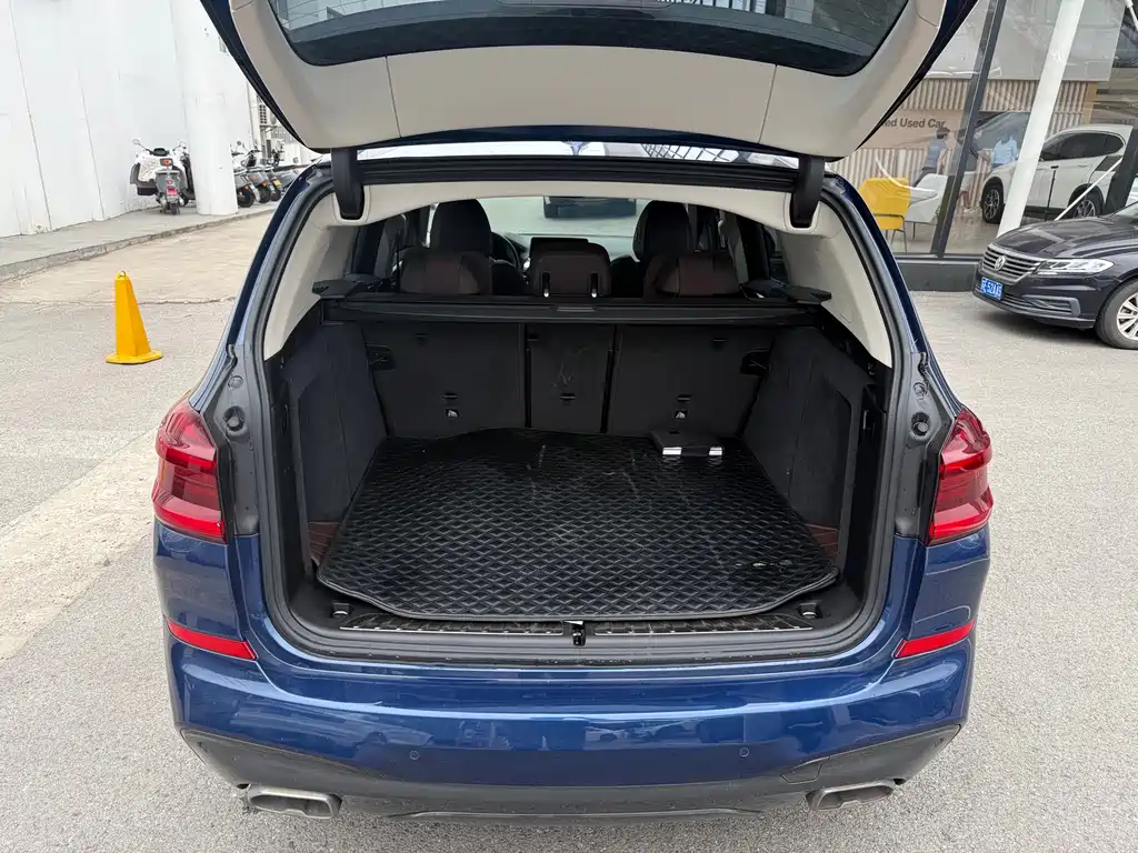 BMW X3 — миниатюра 12