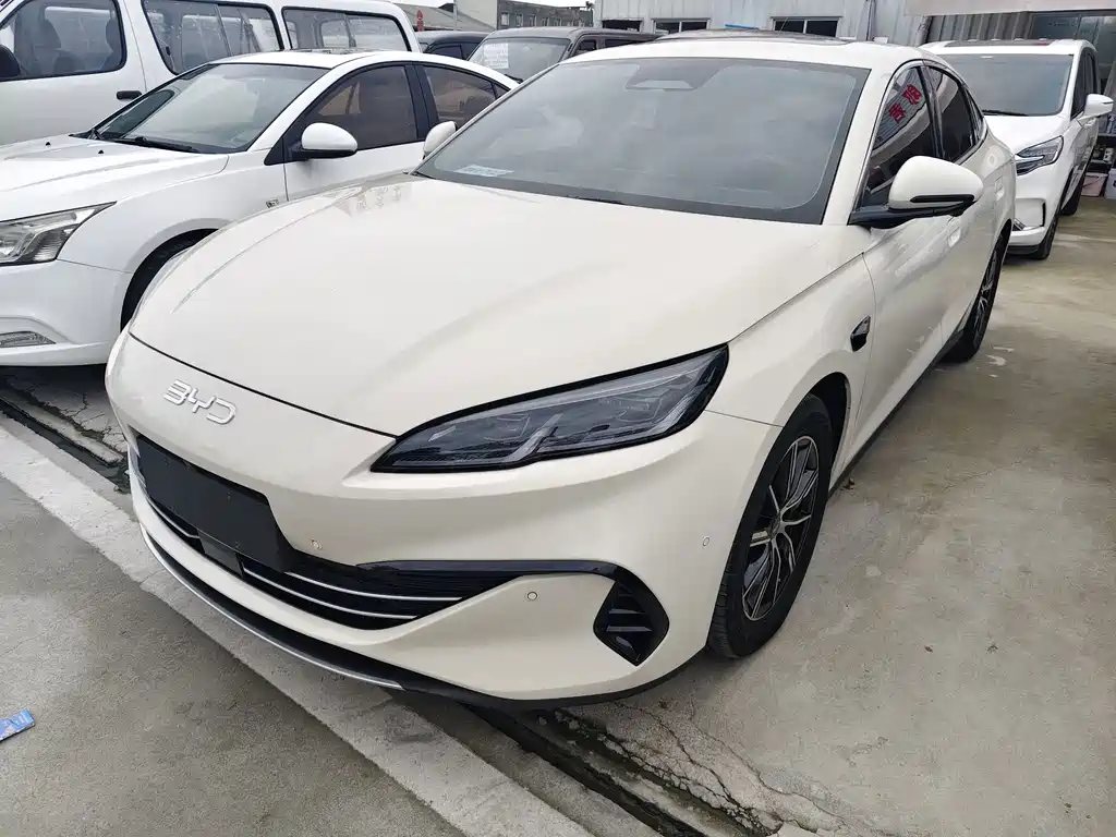 BYD Seal 06