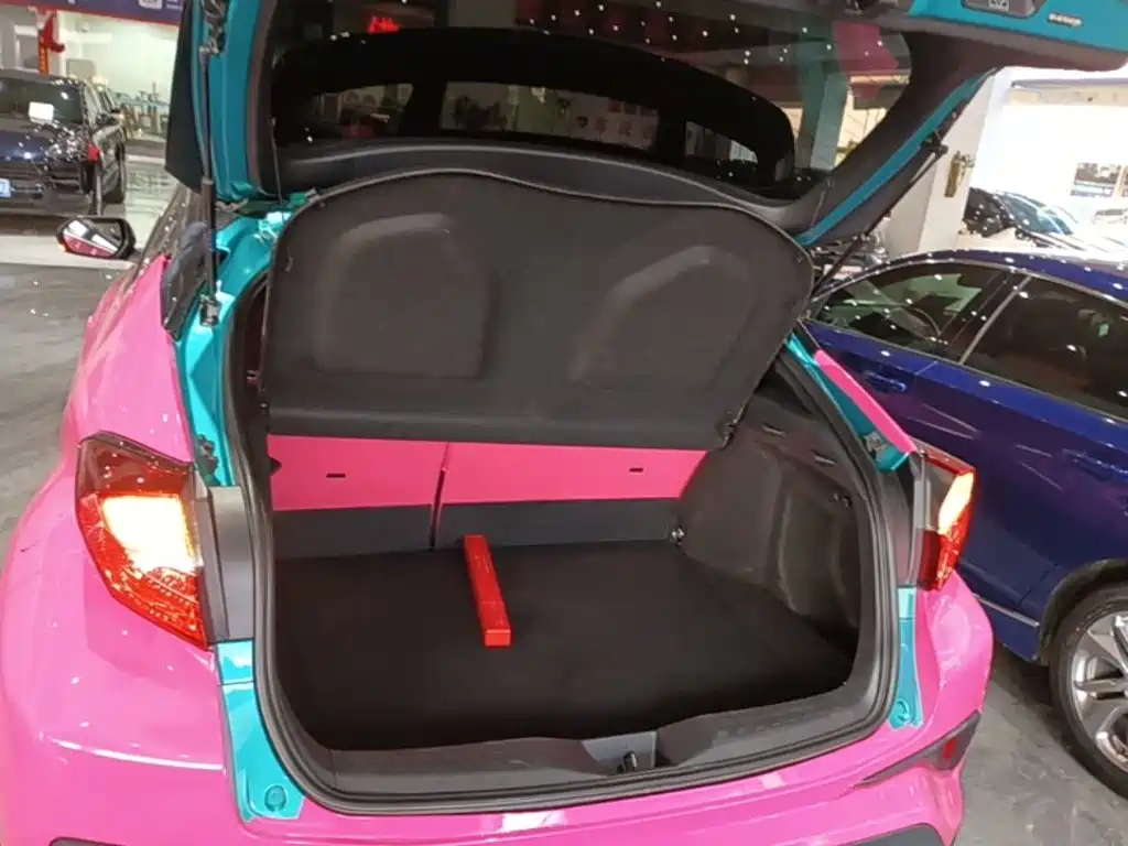 Toyota C-HR — миниатюра 19