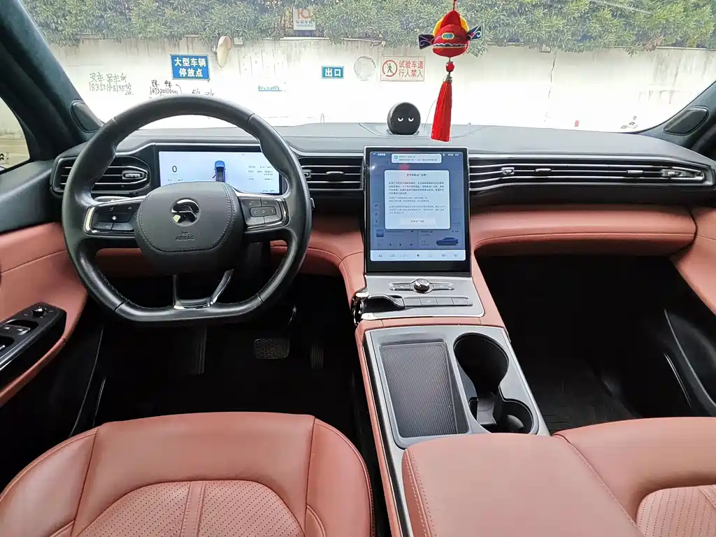 NIO EC6 — миниатюра 13