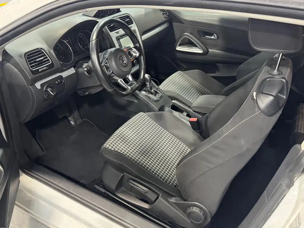Volkswagen Scirocco — миниатюра 2