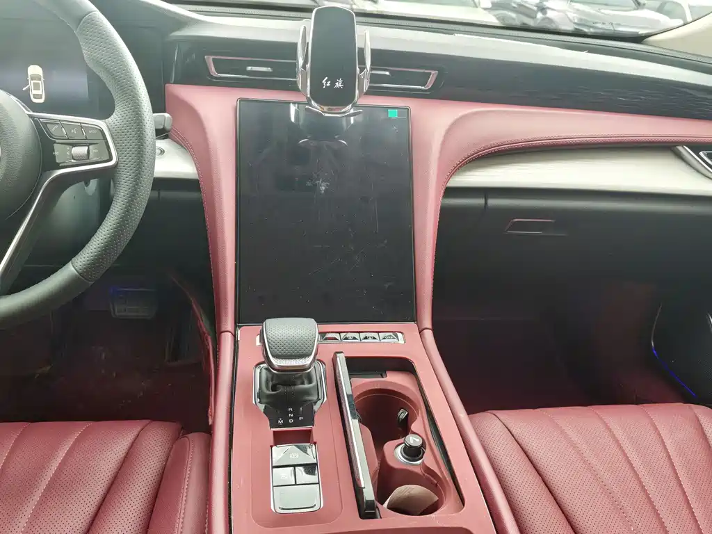 Hongqi H5 2025 1.5T DCT