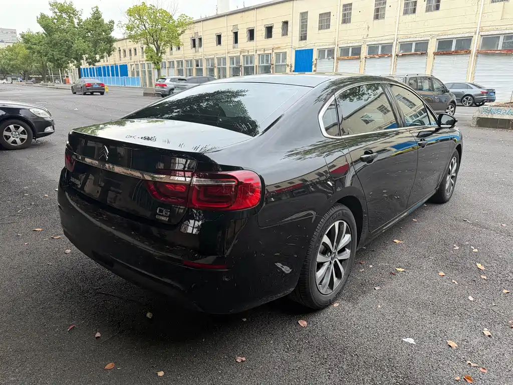 Citroen C6 — миниатюра 5