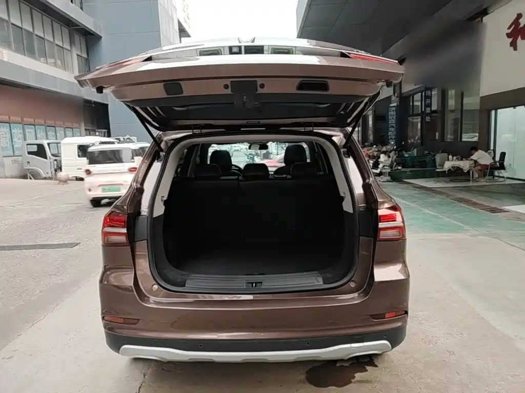 Roewe RX5 — миниатюра 19