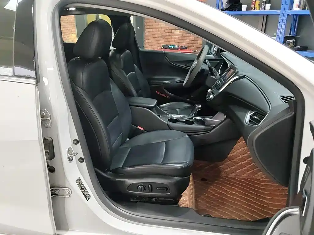 Chevrolet Malibu XL — миниатюра 10