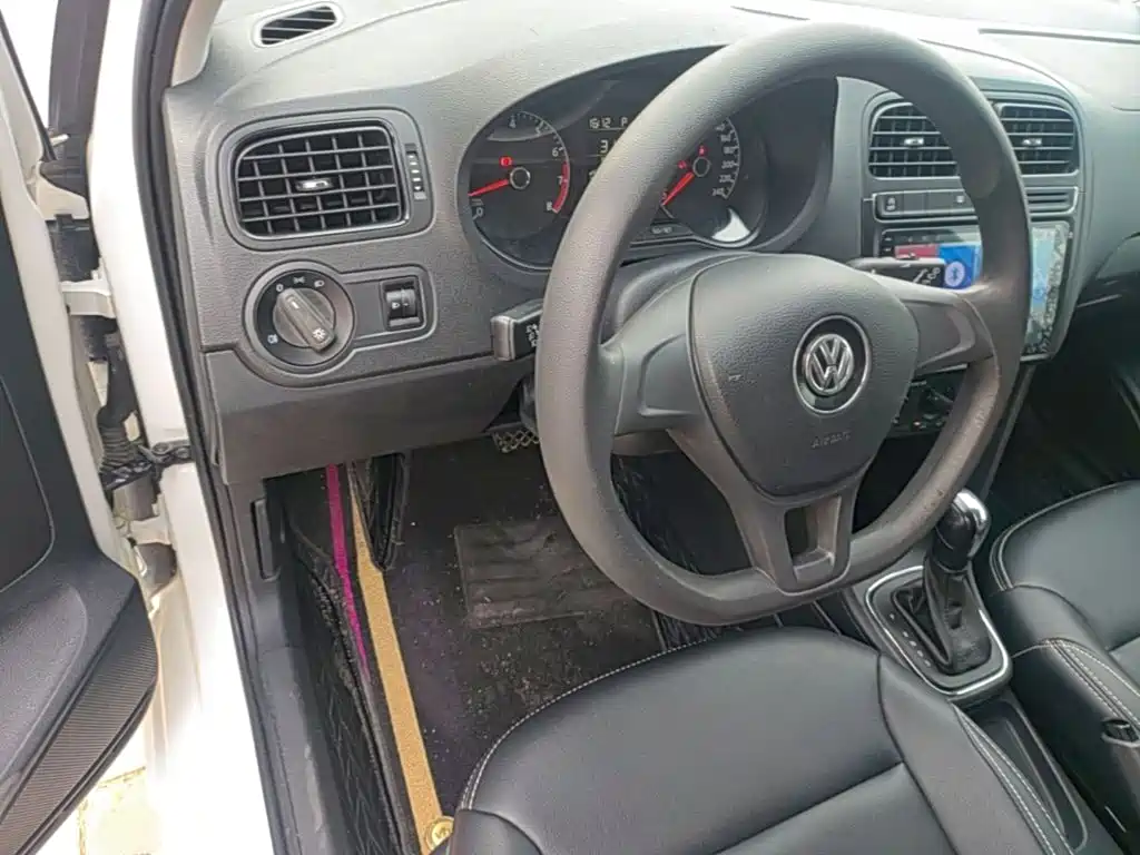 Volkswagen Polo — миниатюра 11