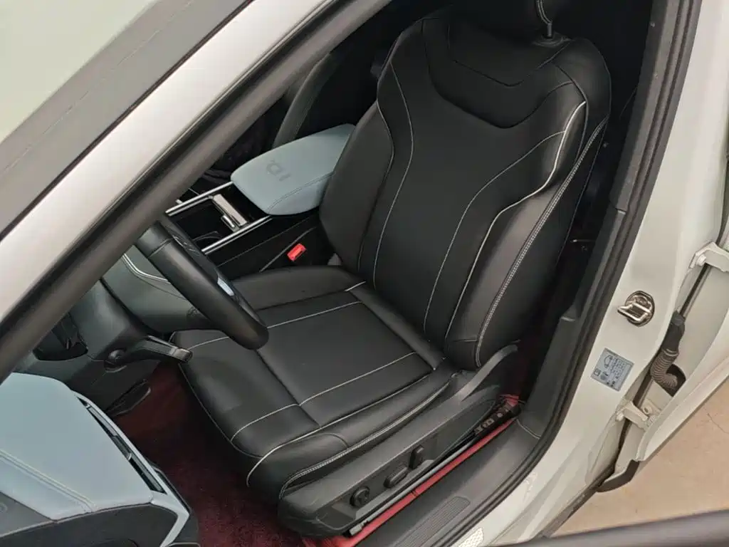Volkswagen ID.4 X — миниатюра 15