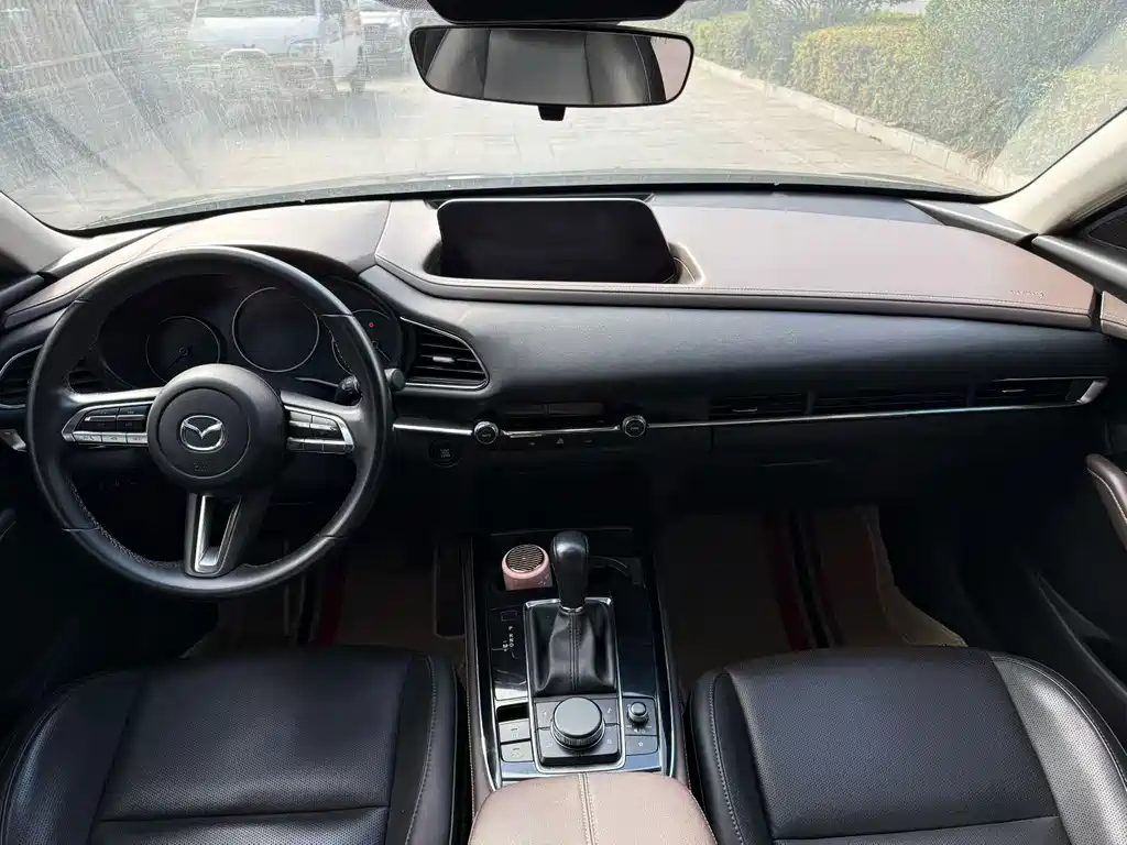 MAZDA CX 30