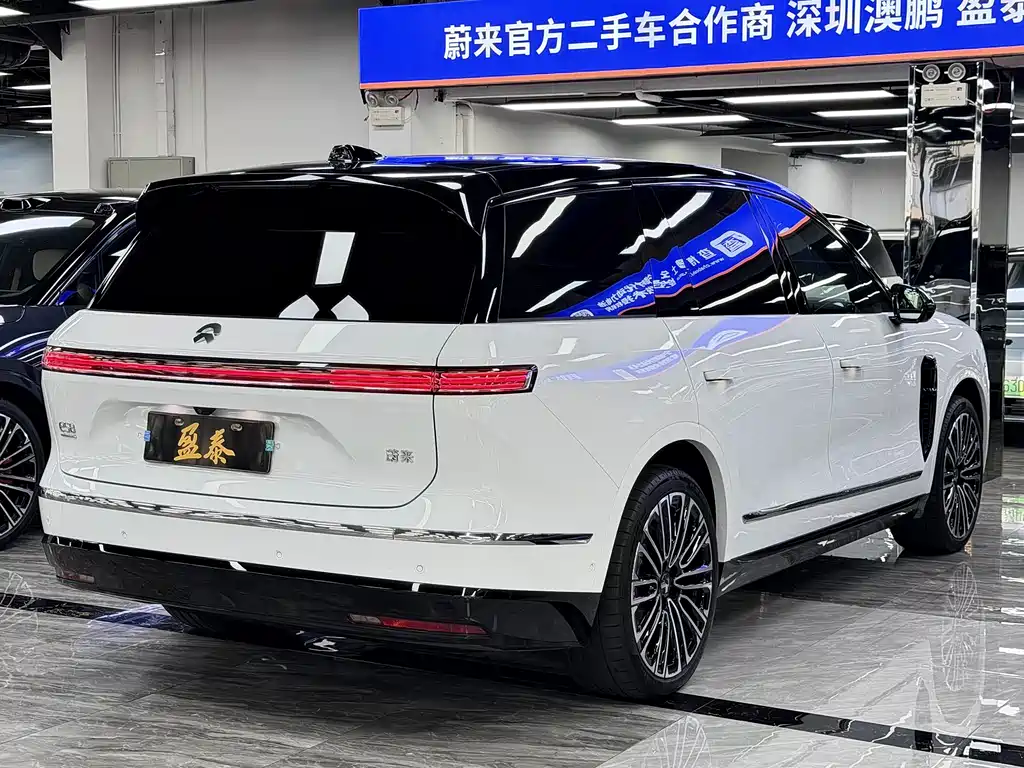 NIO ES8 2026 мест Executive