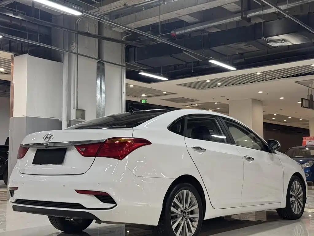 HYUNDAI NAME PICTURE