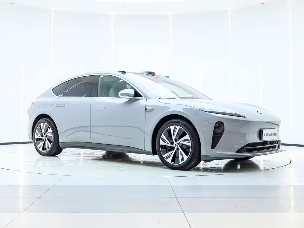 NIO NIO ET5