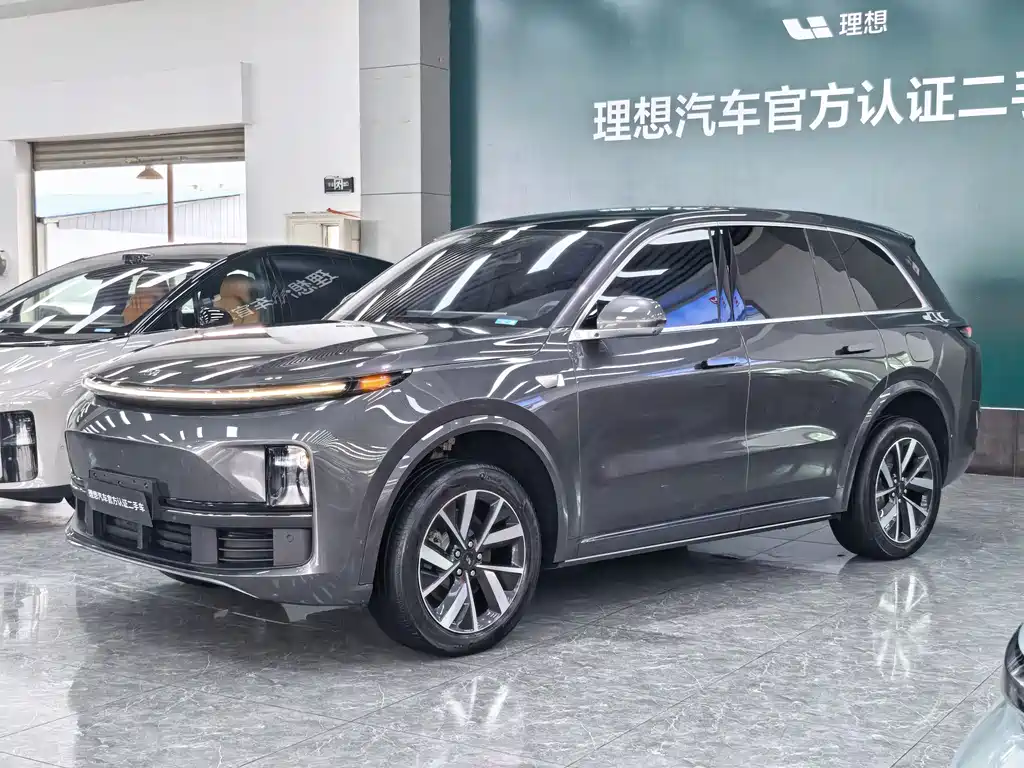 Li Auto Li L8 2023