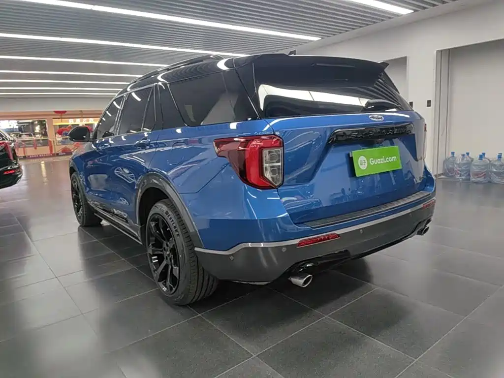 Ford Explorer — миниатюра 5