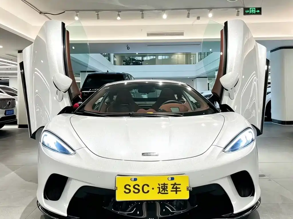 McLaren GT — миниатюра 2