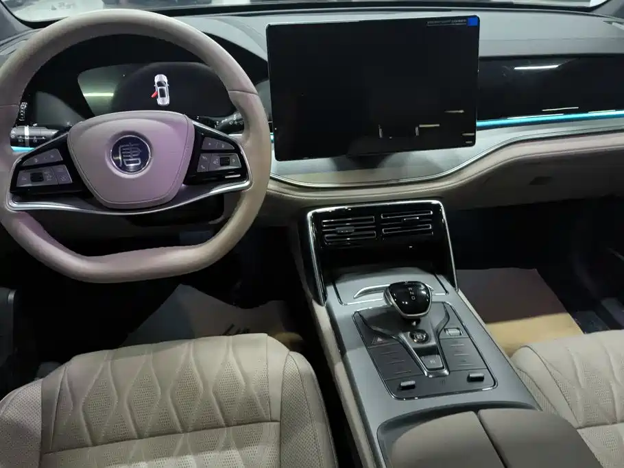 BYD Tang New Energy — миниатюра 12