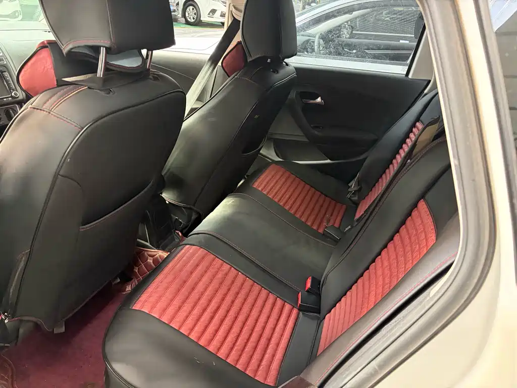 Volkswagen Polo — миниатюра 5