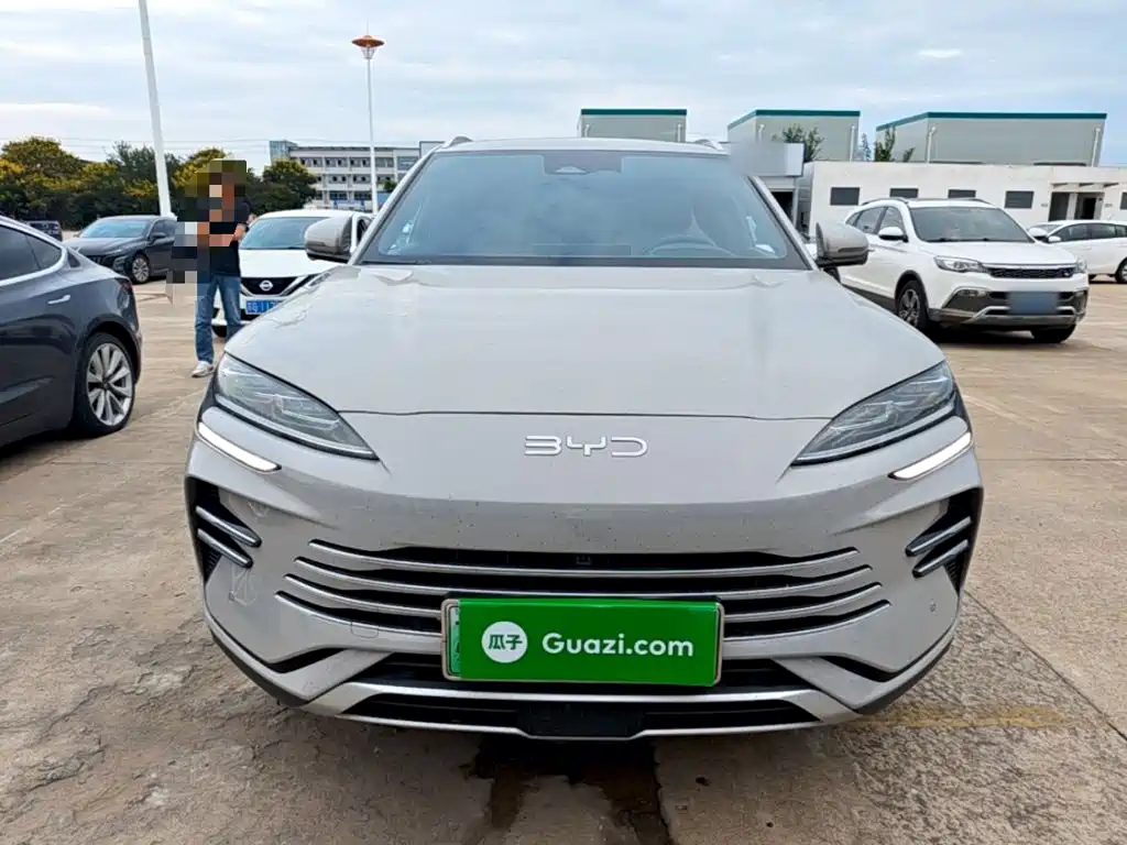 BYD PLUS New Energy — миниатюра 3