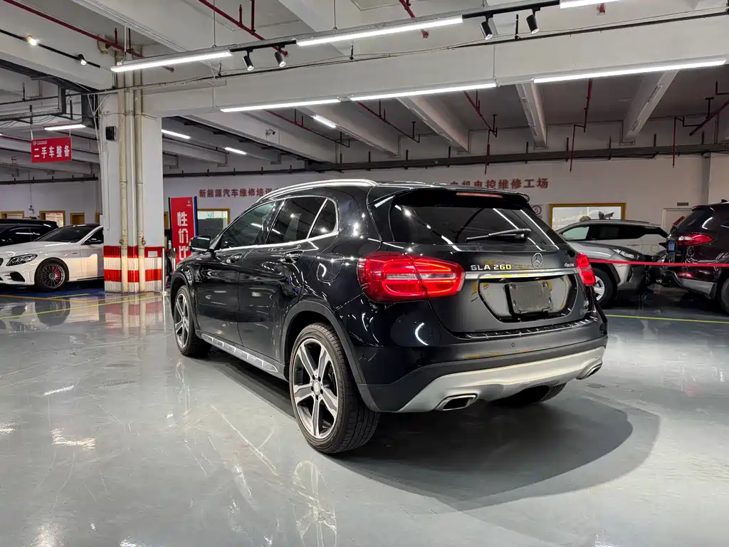 Mercedes-Benz GLA 2015 GLA 220 4MATIC Luxury