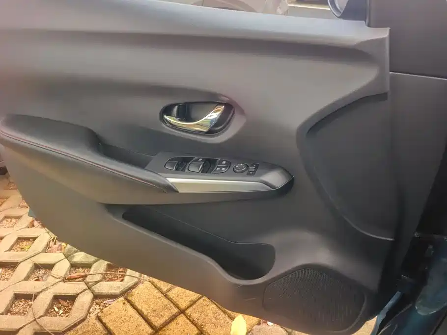 Nissan Bluebird 2016 1.6L CVT