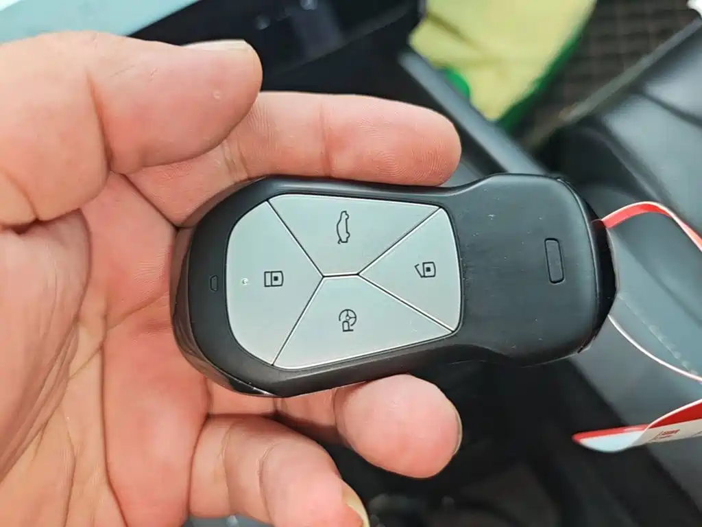 XPeng G3 — миниатюра 9