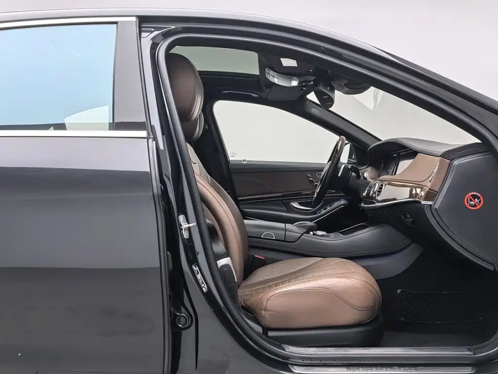 Mercedes-Benz S-Class — миниатюра 23