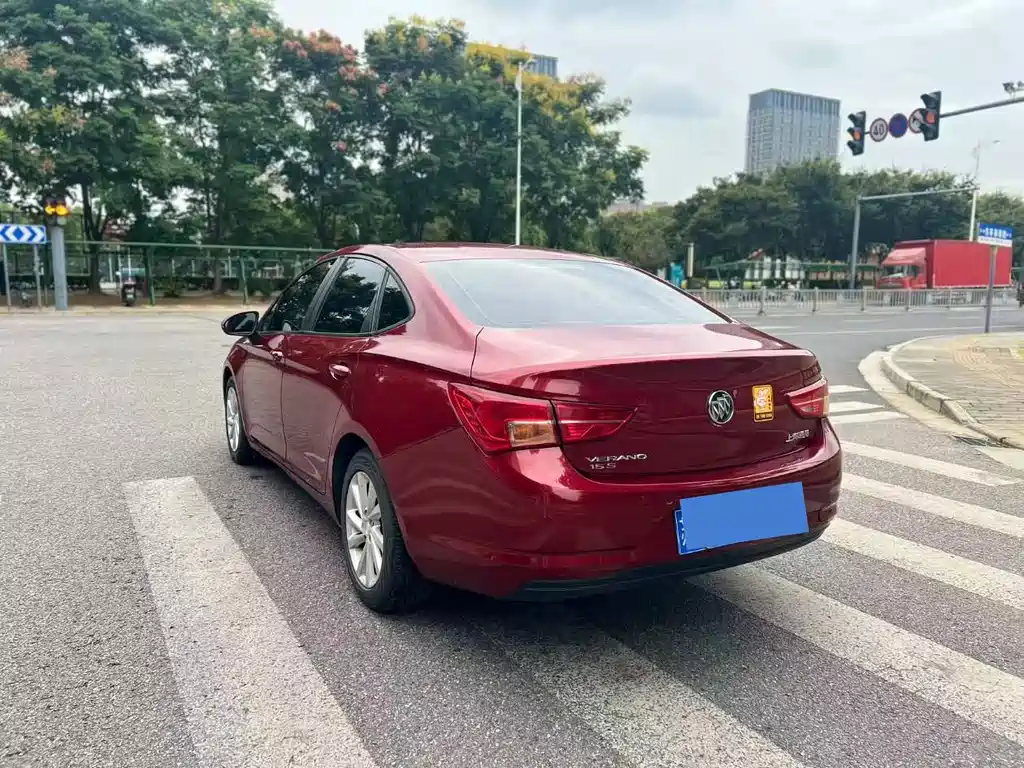 Buick Verano — миниатюра 4