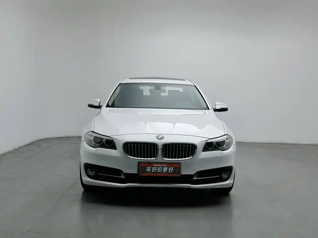 BMW 5 Series — миниатюра 3