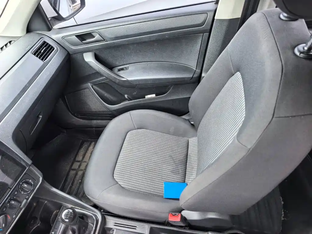 Volkswagen Santana — миниатюра 11