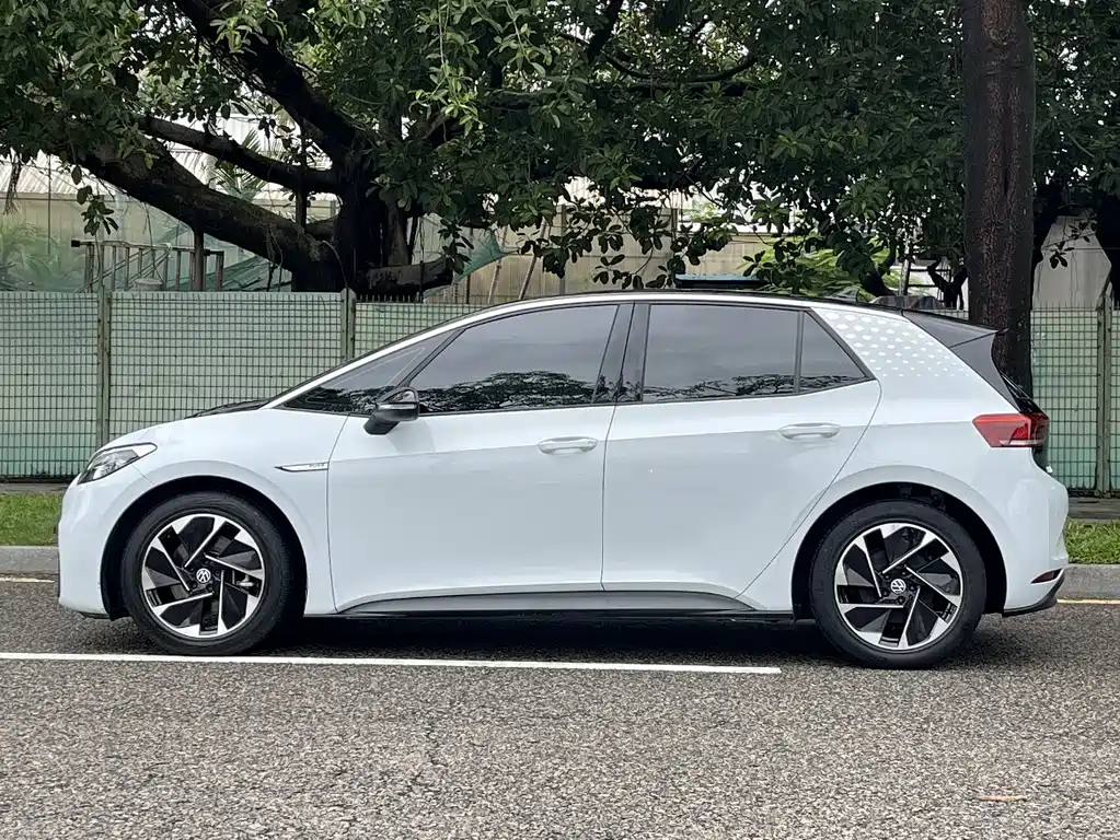 Volkswagen ID.3 — миниатюра 10