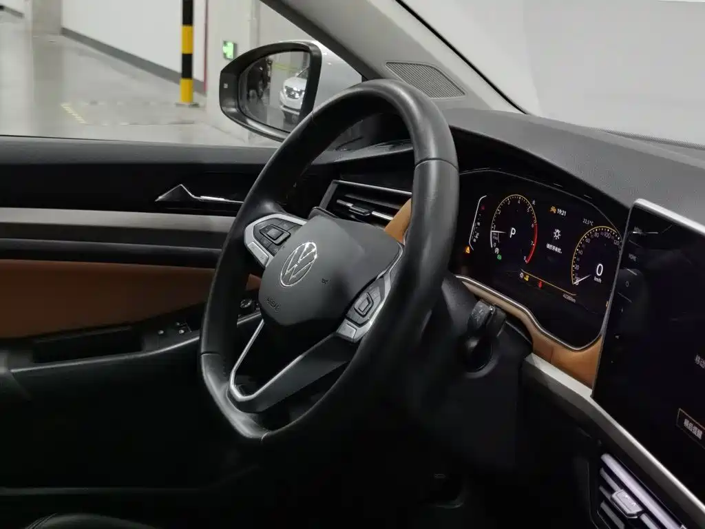 Volkswagen Bora — миниатюра 22