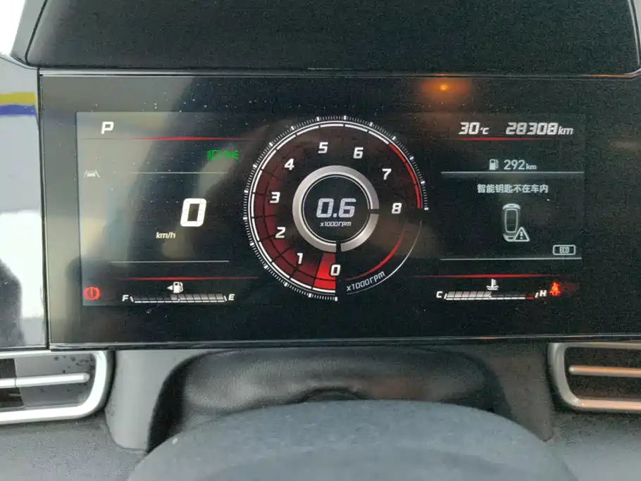 Hyundai Elantra — миниатюра 14