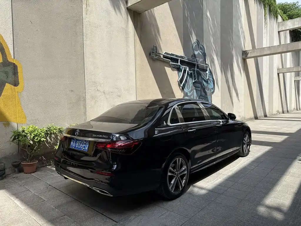 Mercedes-Benz E-Class E 2023 E 260 L Sport