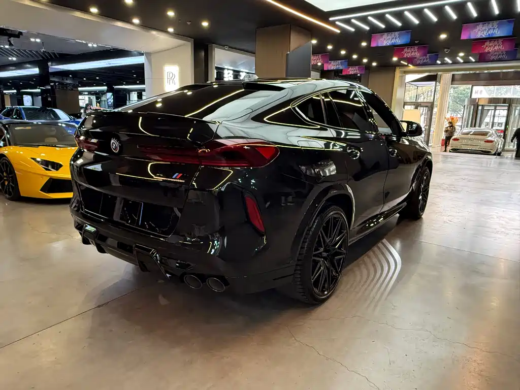 BMW X6 M