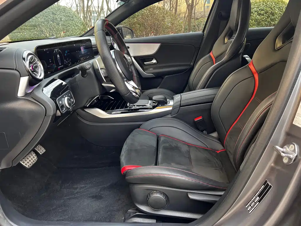 MERCEDES-BENZ A CLASS AMG